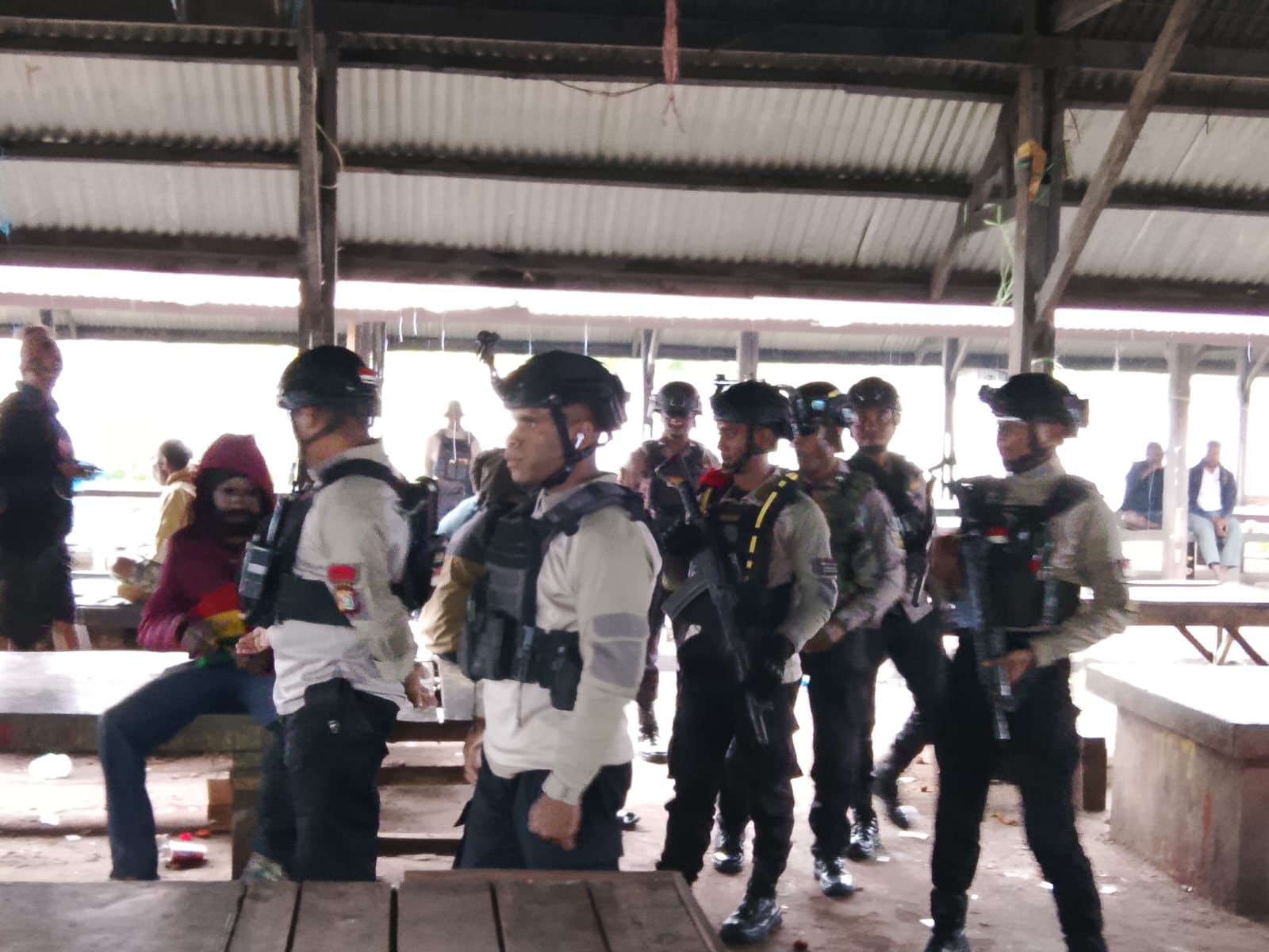 Patroli Regu Siaga I Polres Jayawijaya jaga situasi kamtibmas tetap kondusif